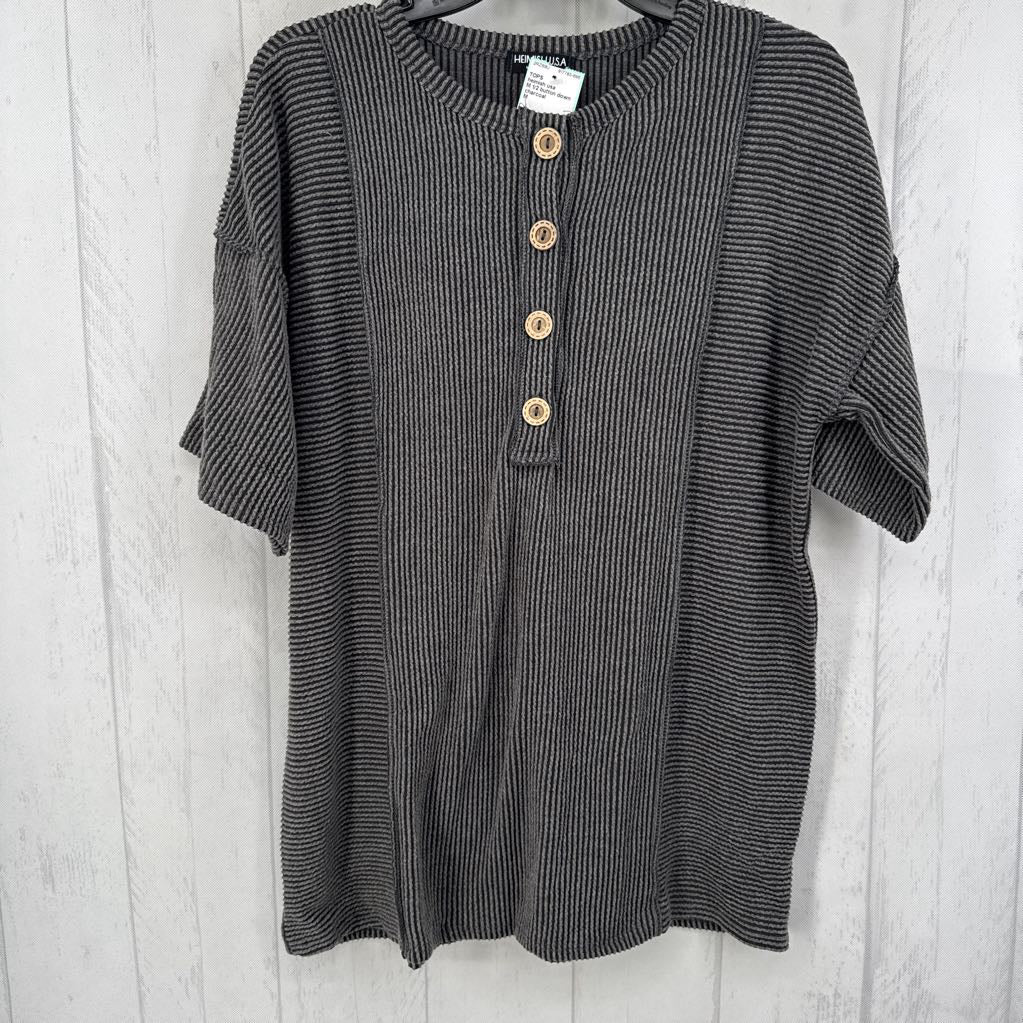 M 1/2 button down s/s top