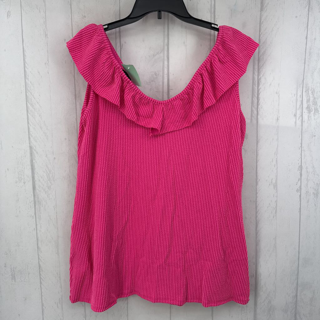 L ruffled scoop neck tank