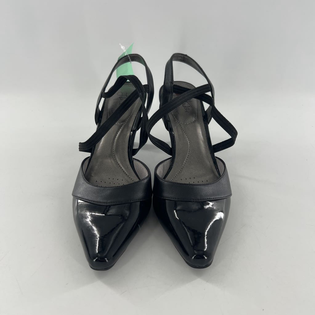 10 slingback pumps