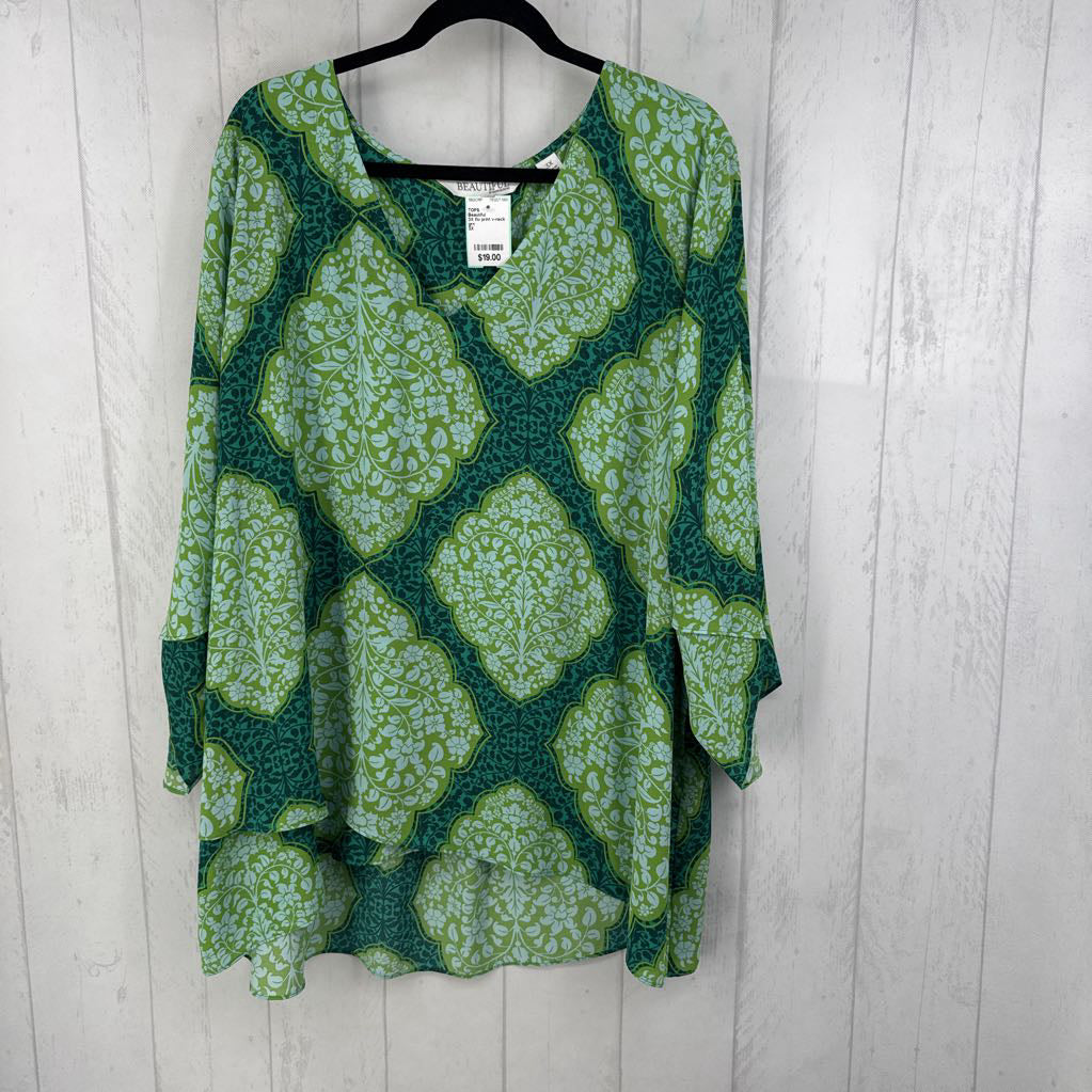 3X flo print v-neck 3/4 slv top