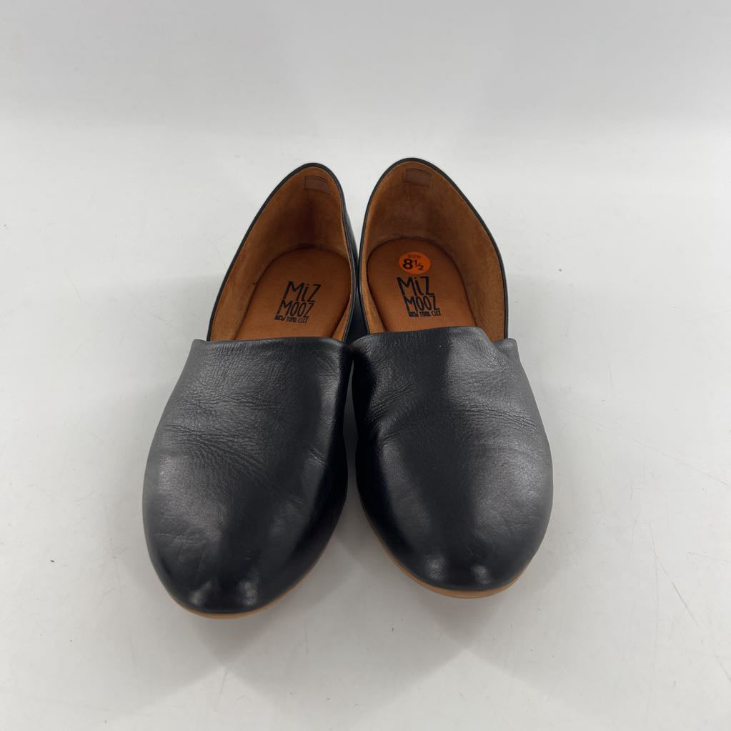 8.5 leather slip-on flats