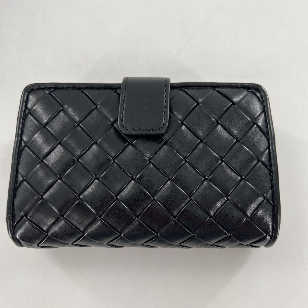 woven leather bi-fold walletwa