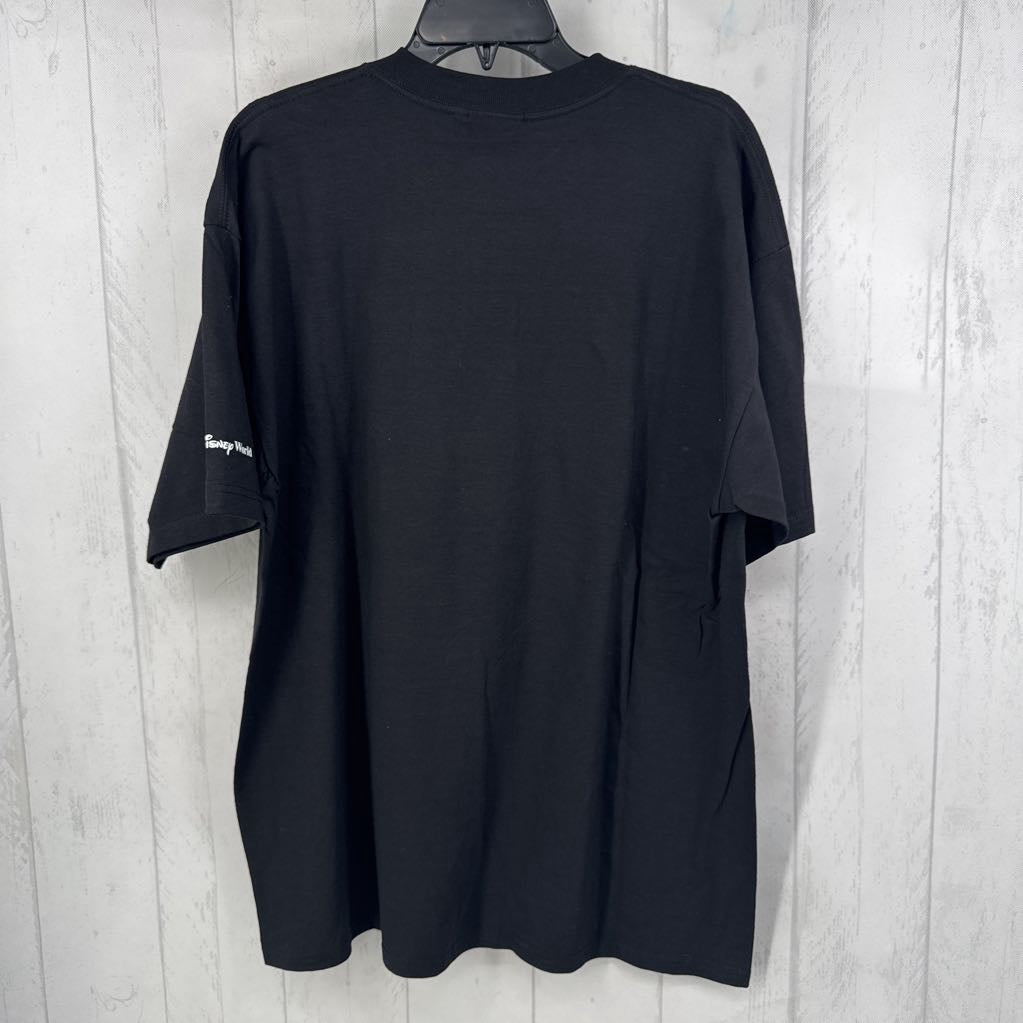 L graphic s/s tee- mickey ears never growin up