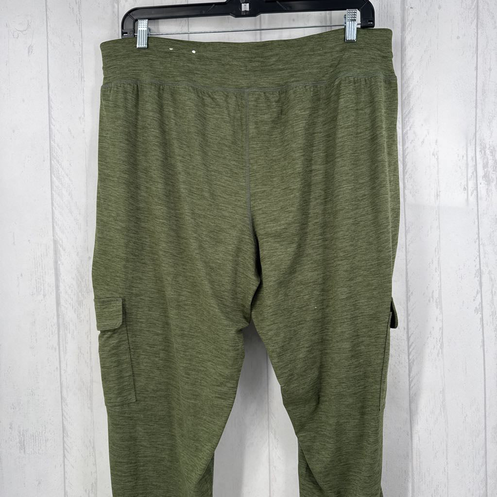 18/20 cargo pants