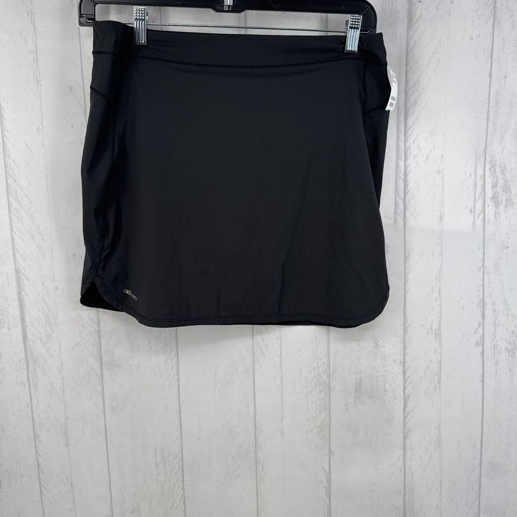 10 pull-on skort