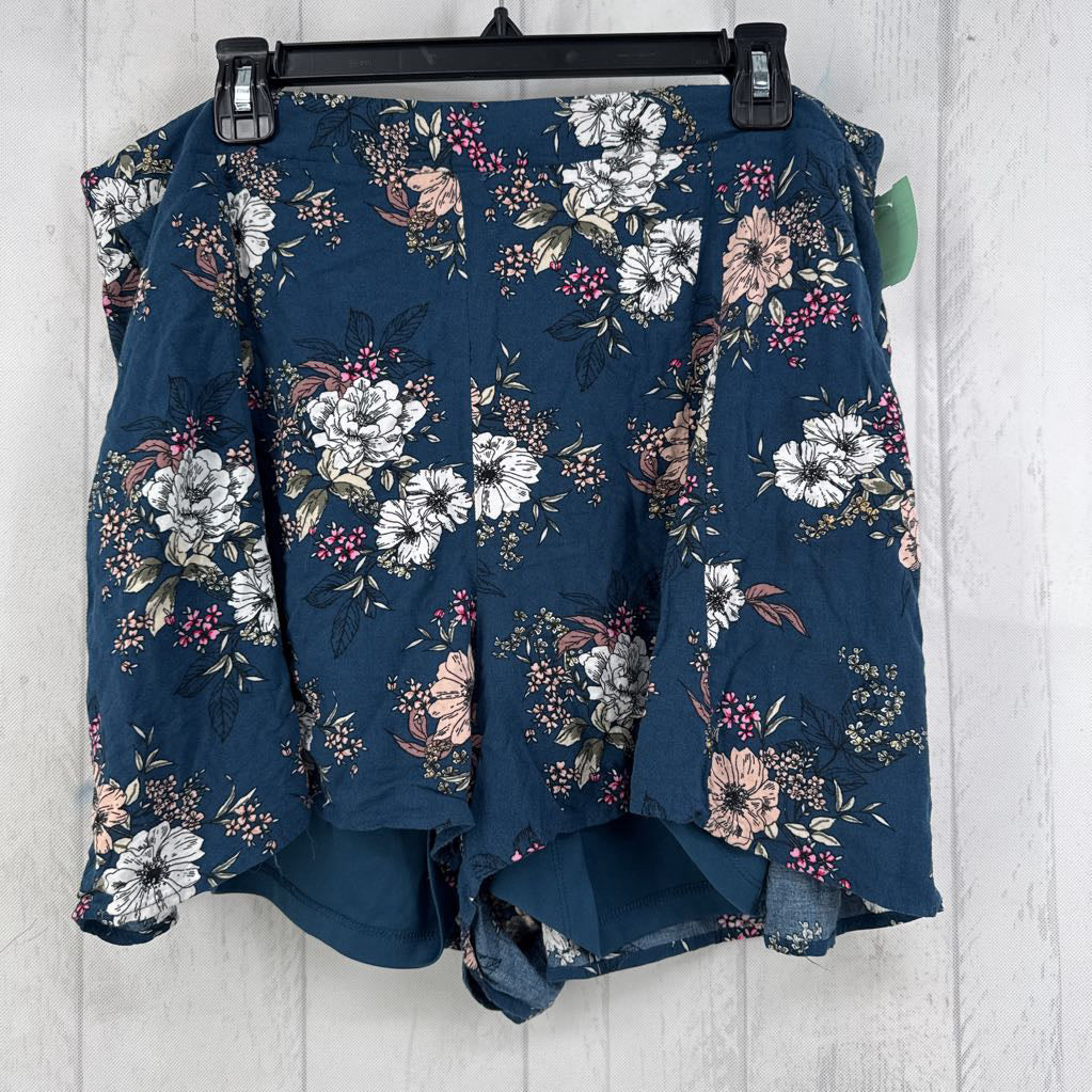 2 floral pull on shorts