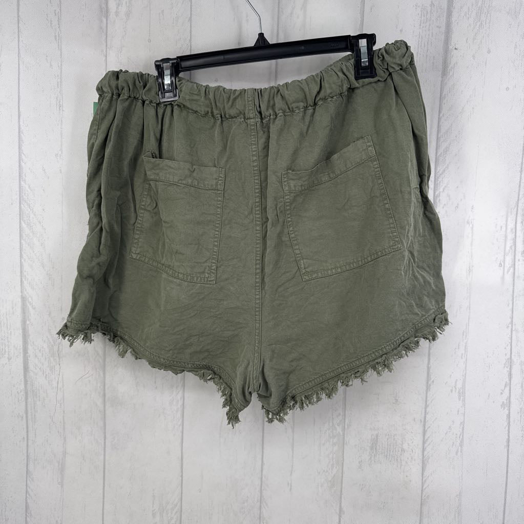 1XL frayed hem twill shorts