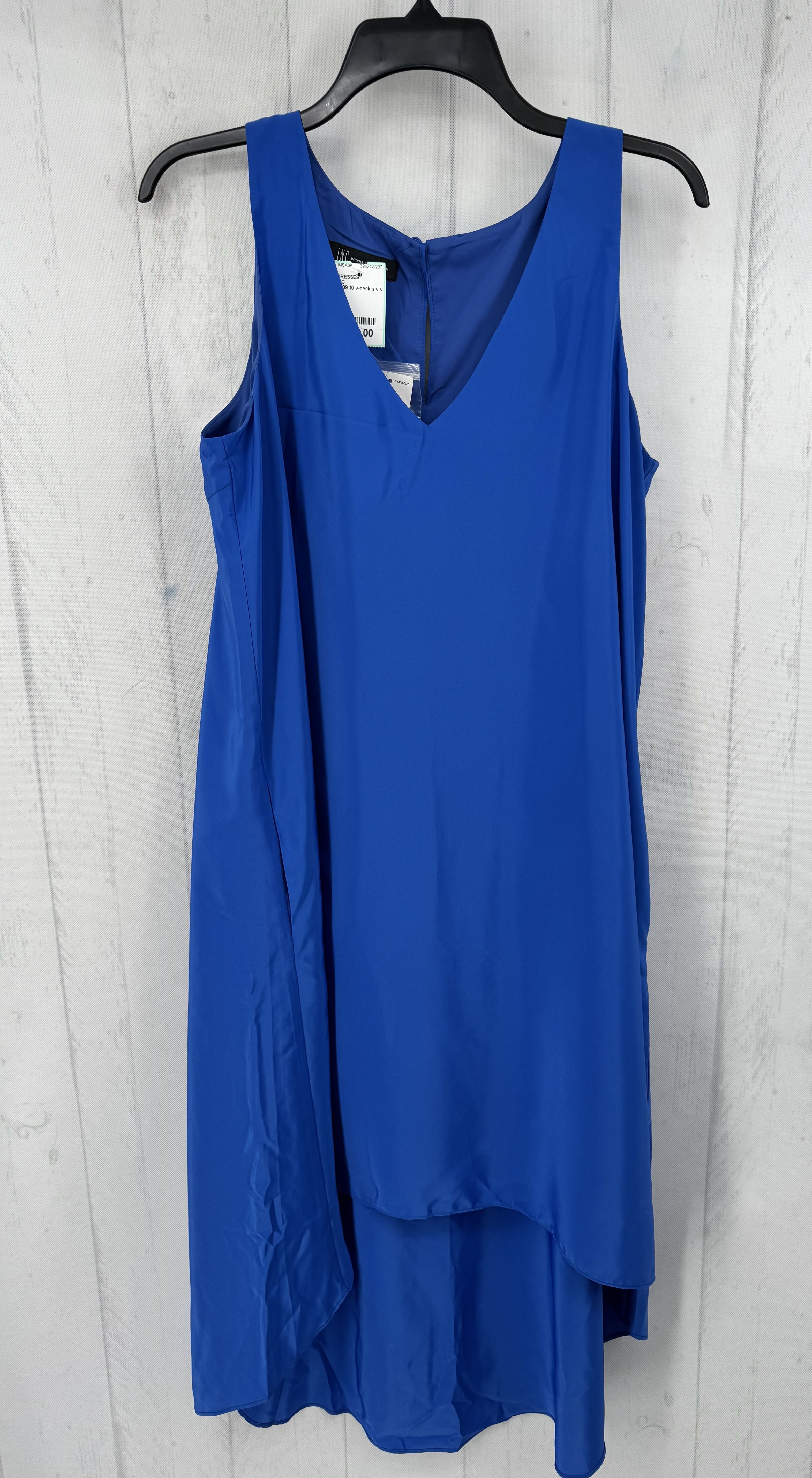 R109 10 v-neck slvls hi-lo dress