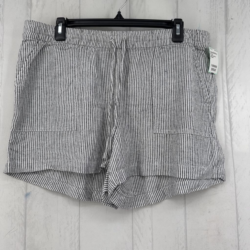L linen pull-on striped shorts
