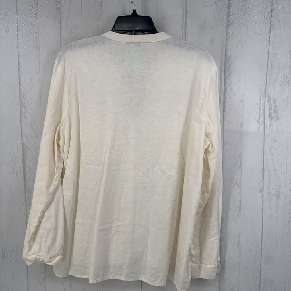 XL linen button down l/s top