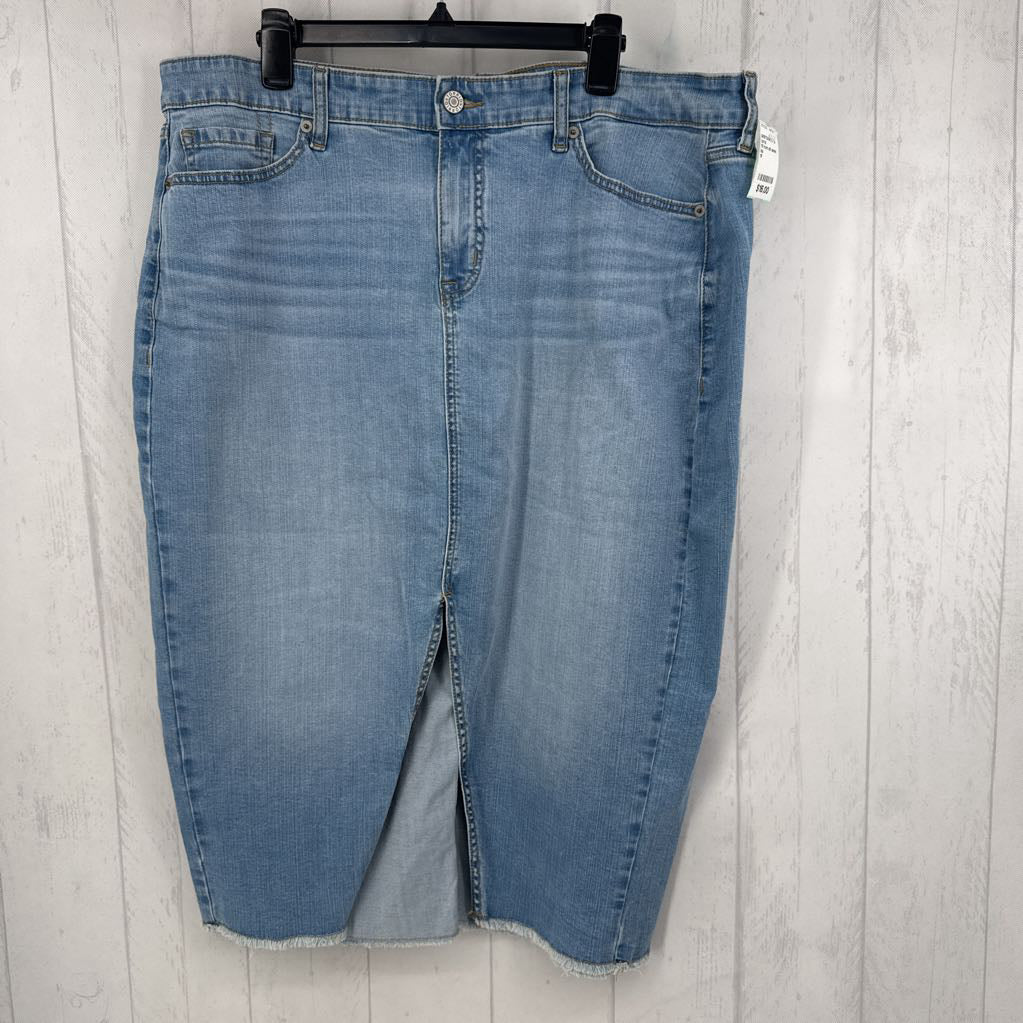 18 front slit denim skirt
