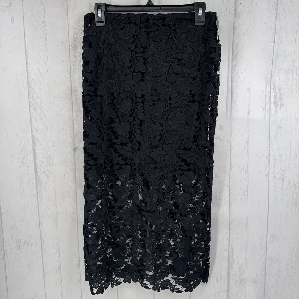 XS lace skirt