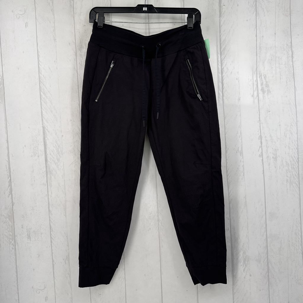 4p pull-on joggers