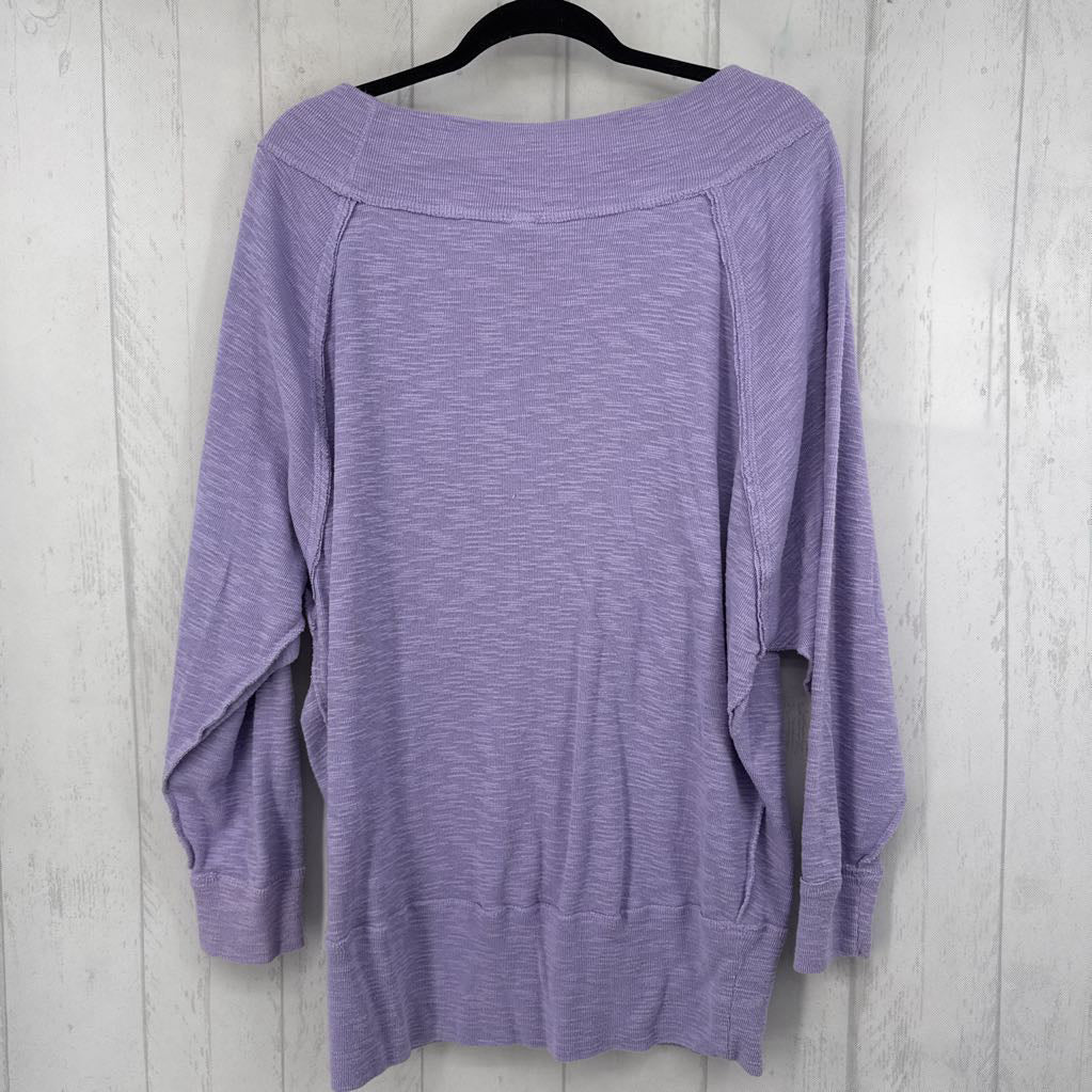 L drop shoulder l/s top