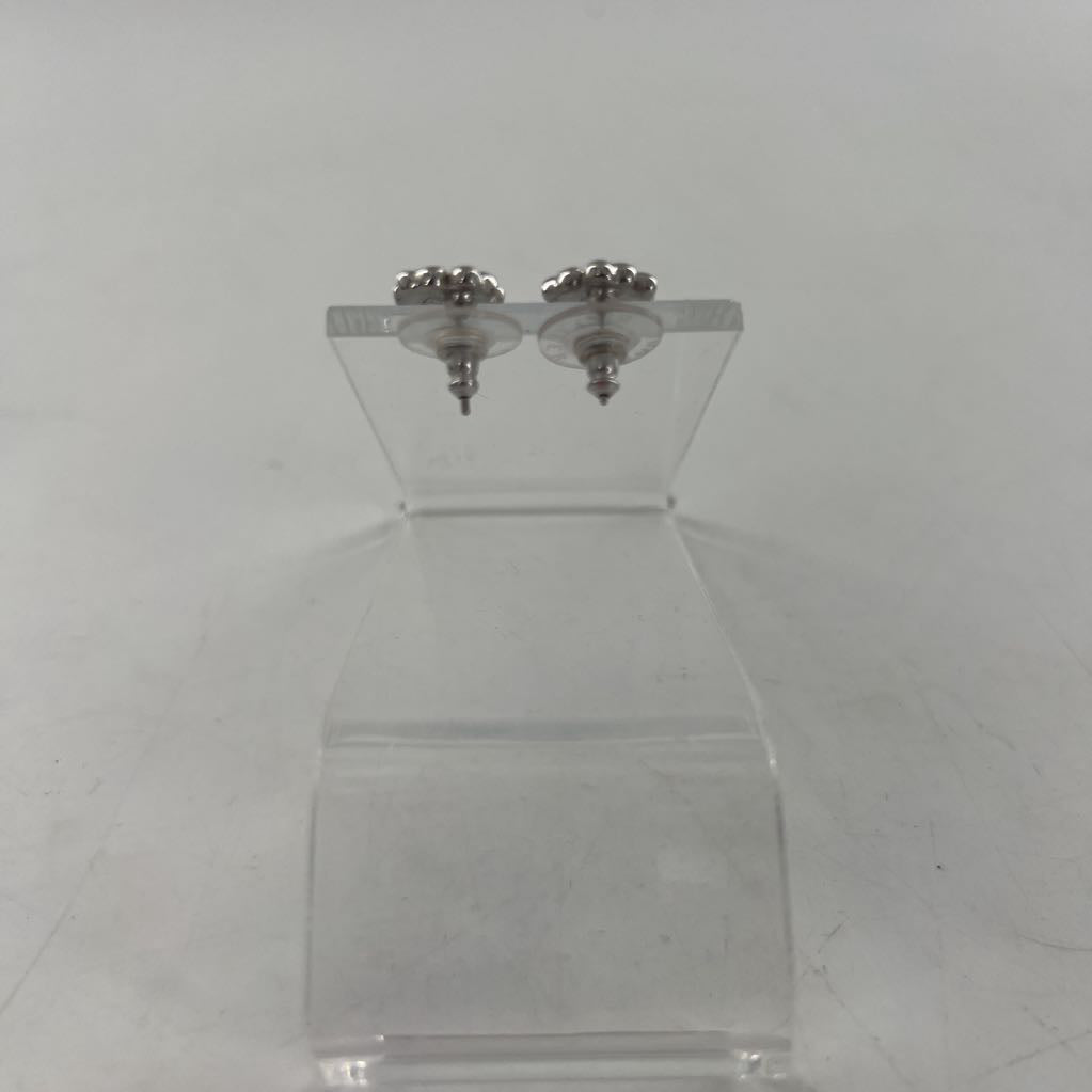 silver & light blue flower post earrings