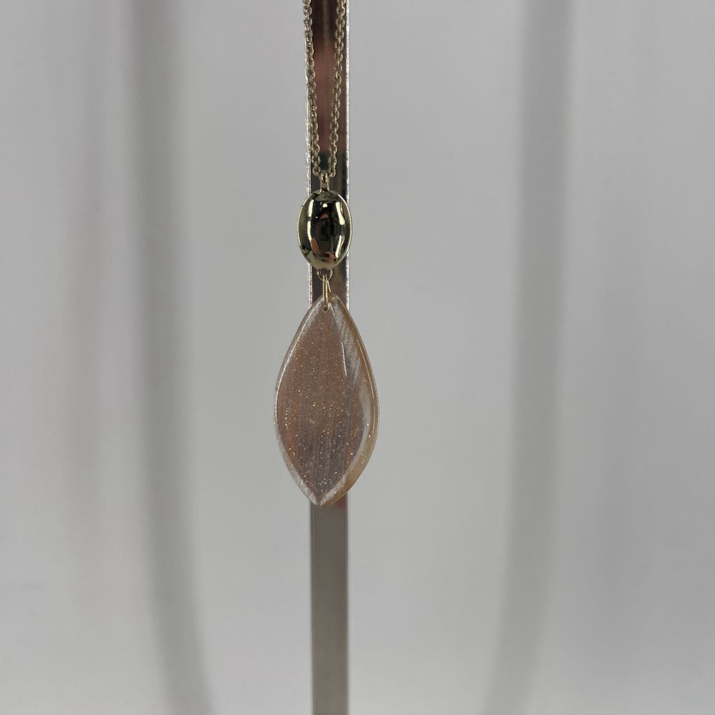 19" gold tone iridescent pendant necklace