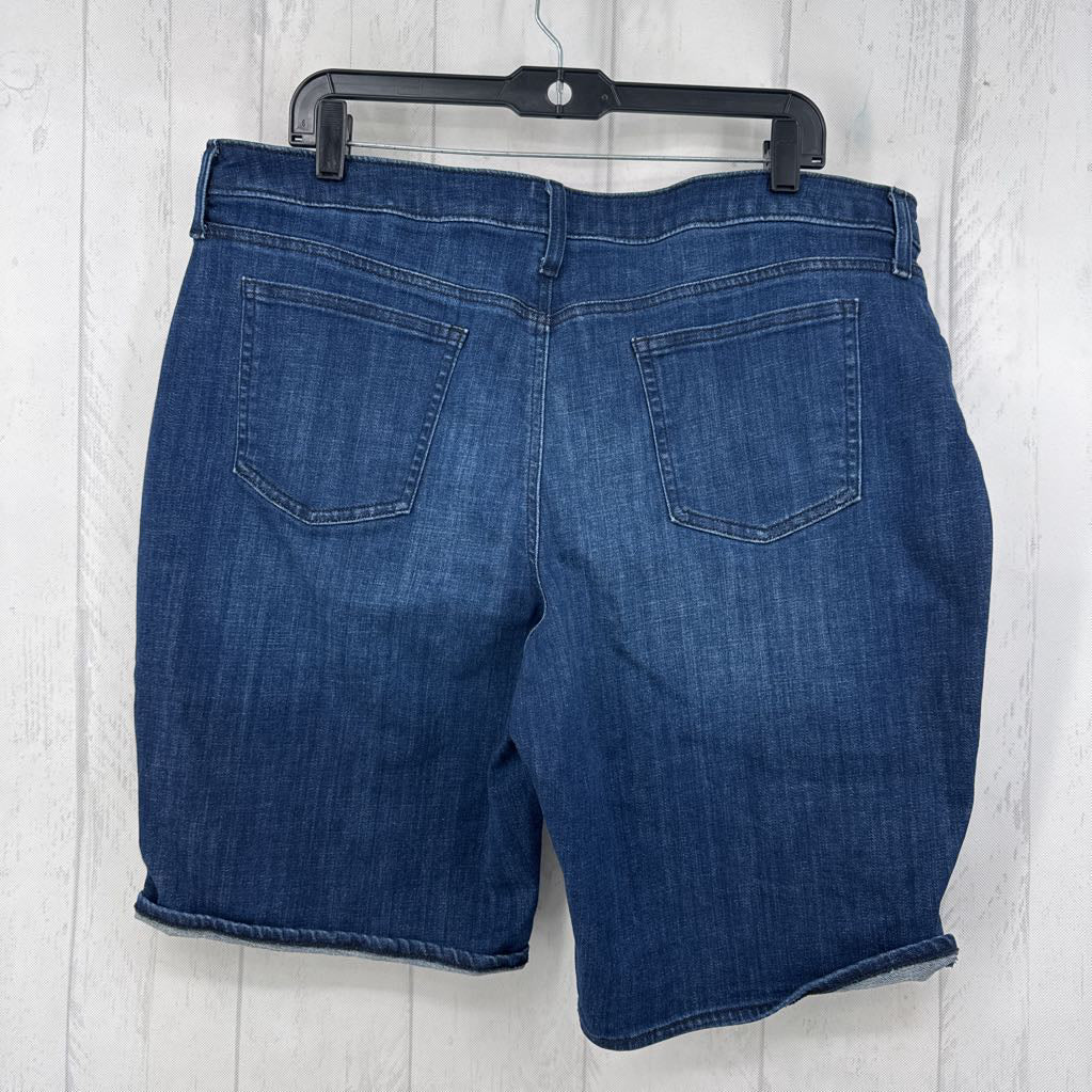 18 girlfriend shorts