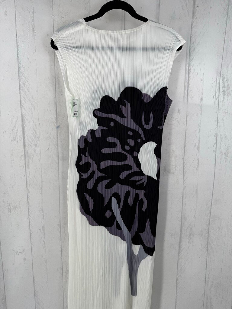 XL slvls flower print accordion pleated dress