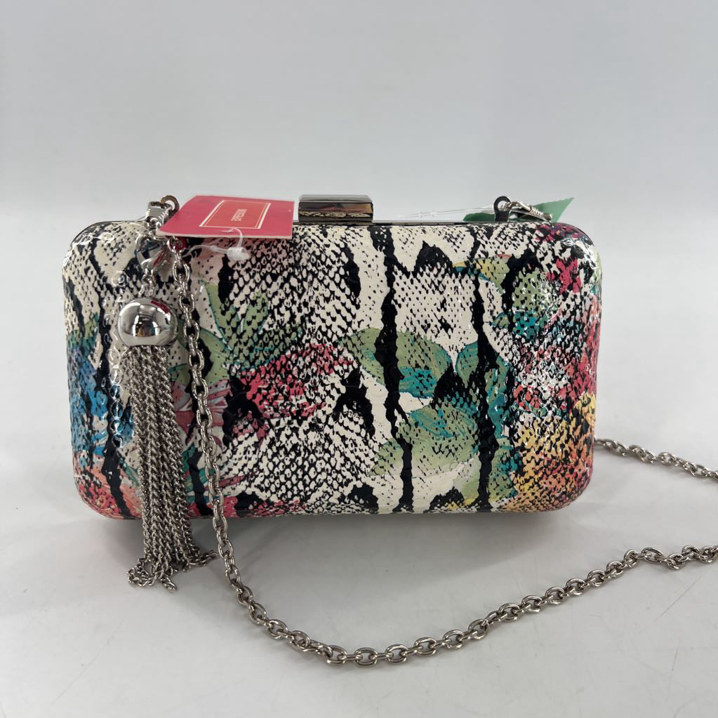 snakeskin pattern hard-shell clutch