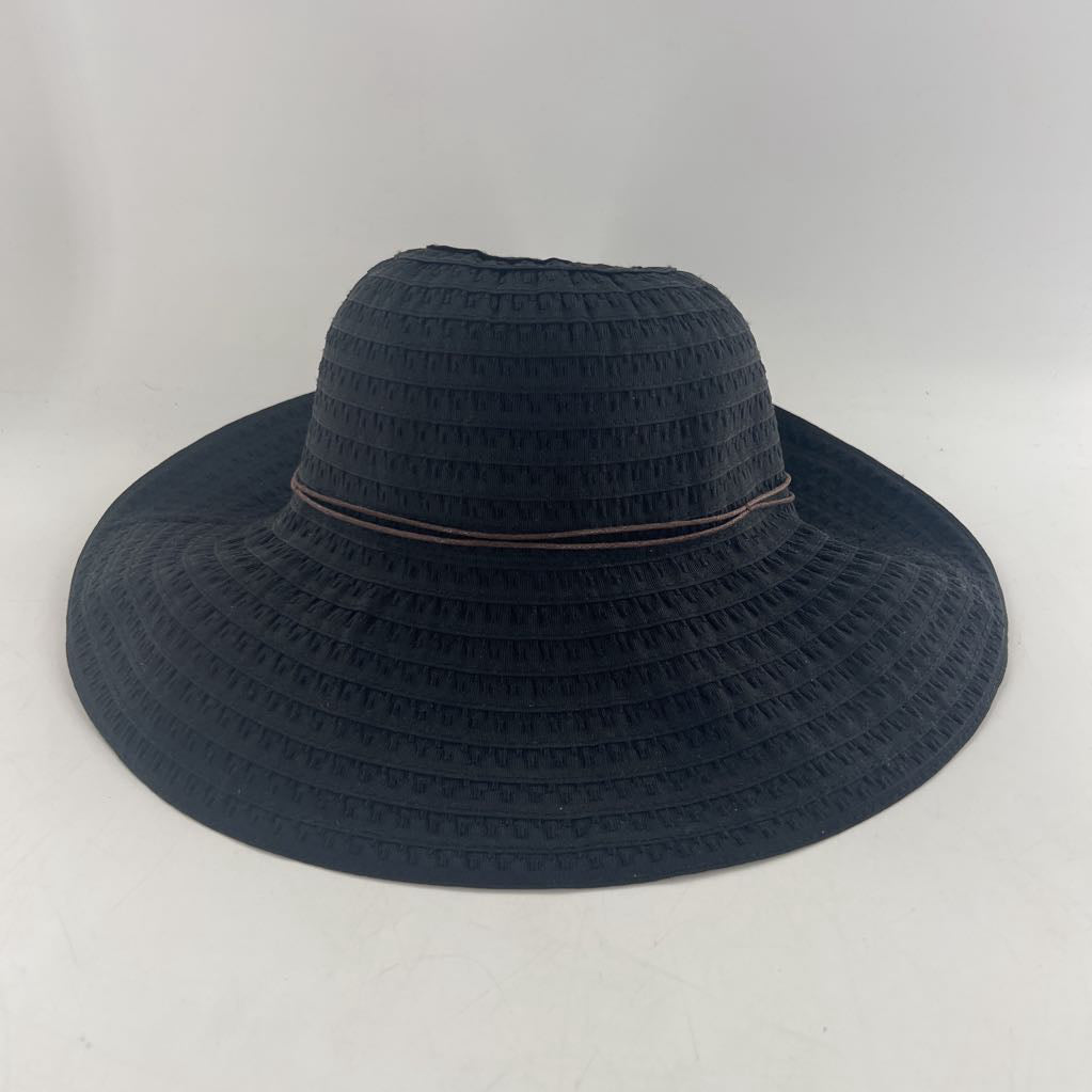 wood detail wide brim hat