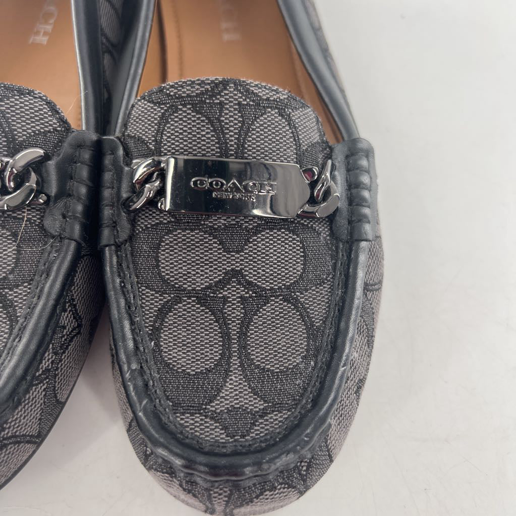 8.5 signature slip on loafers