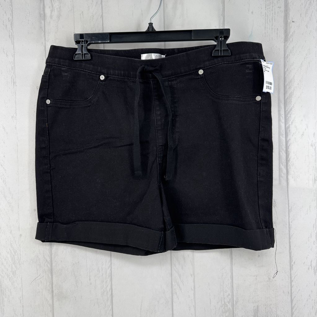 L pull-on jean shorts