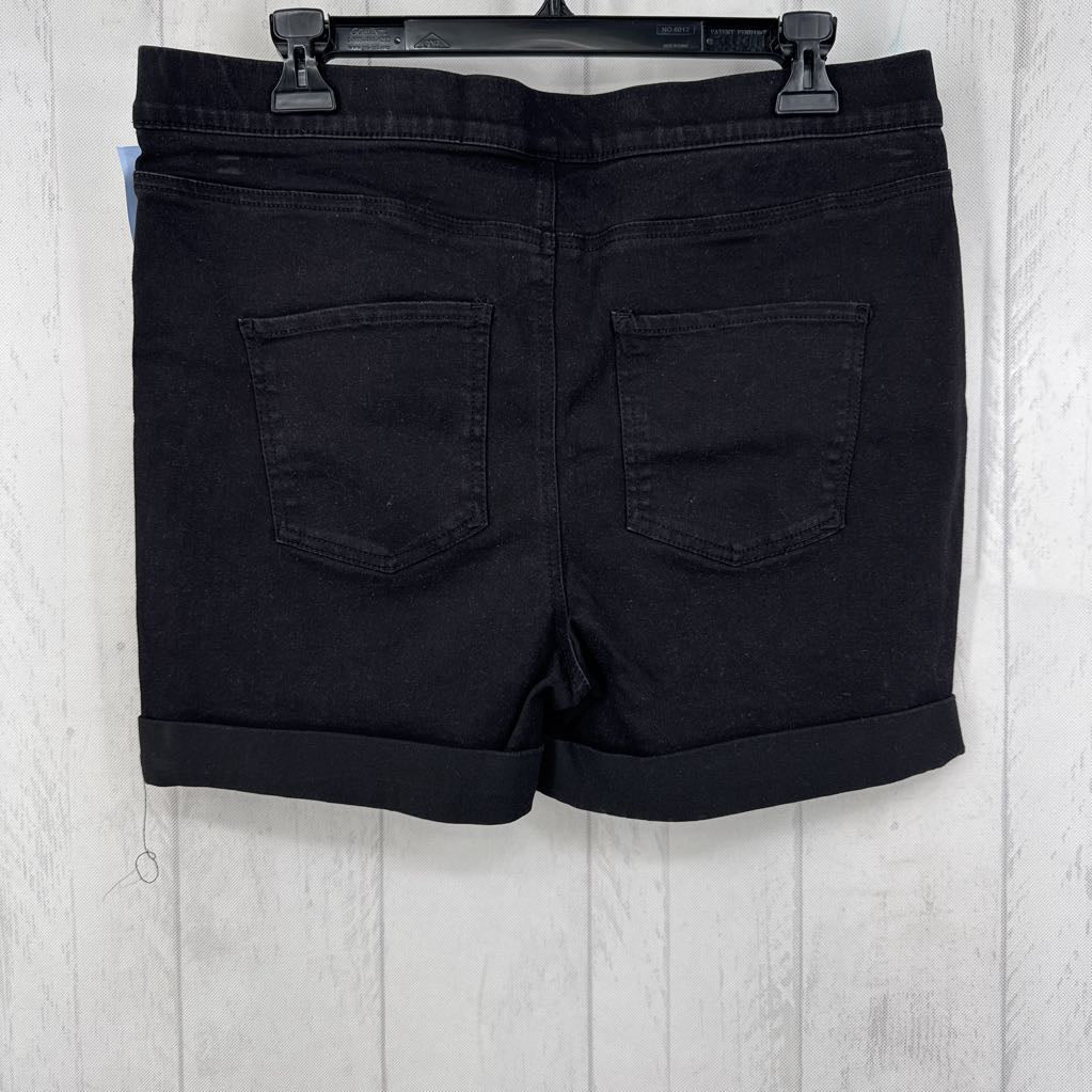 L pull-on jean shorts