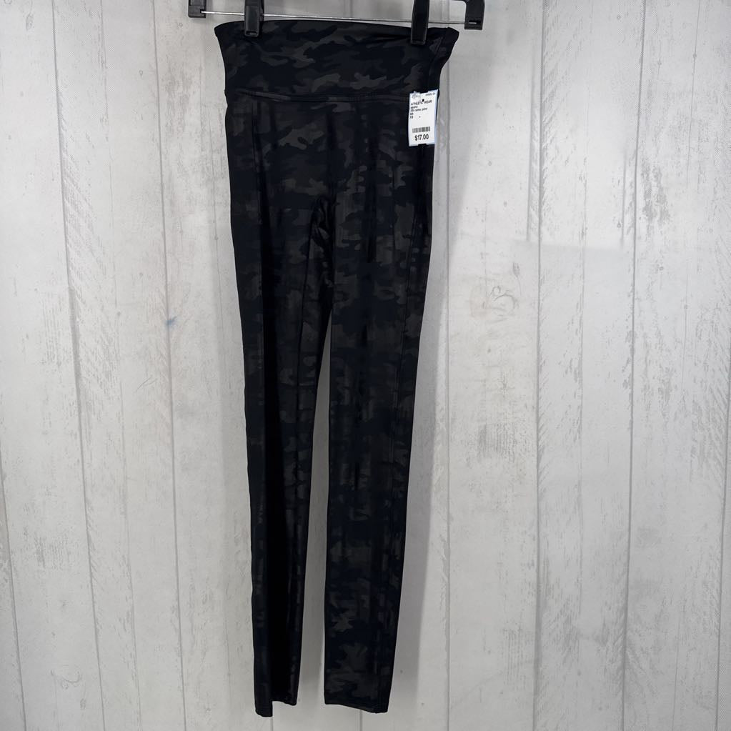 XS camo print legging