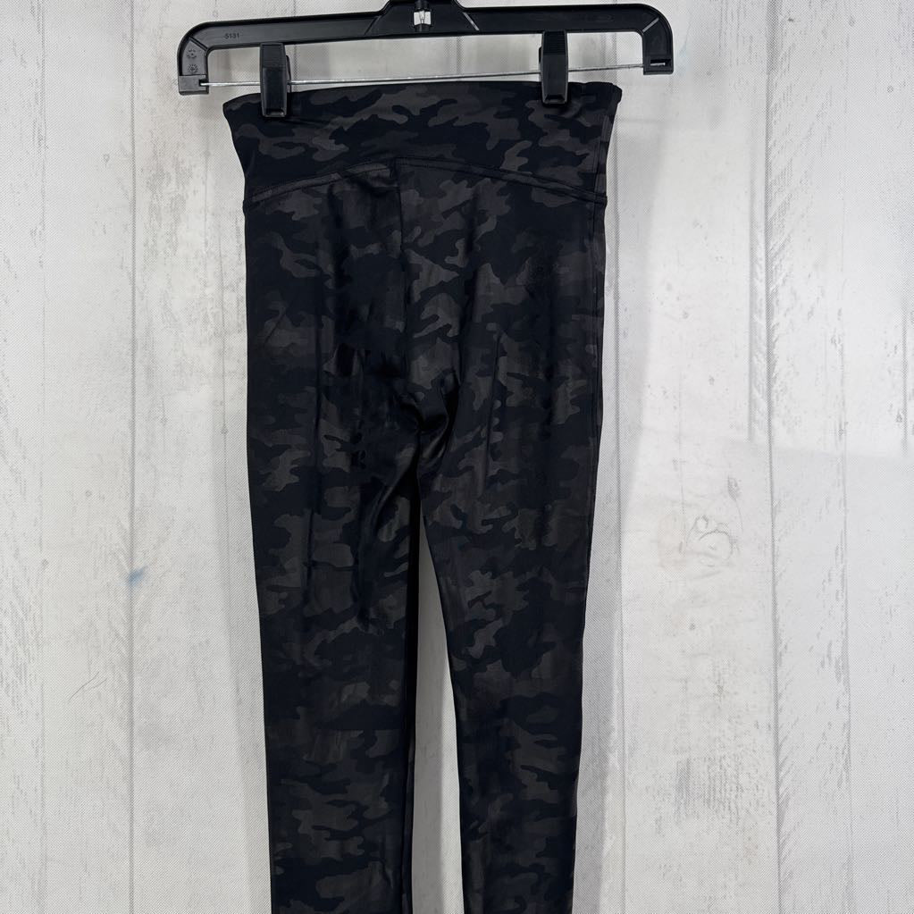 XS camo print legging