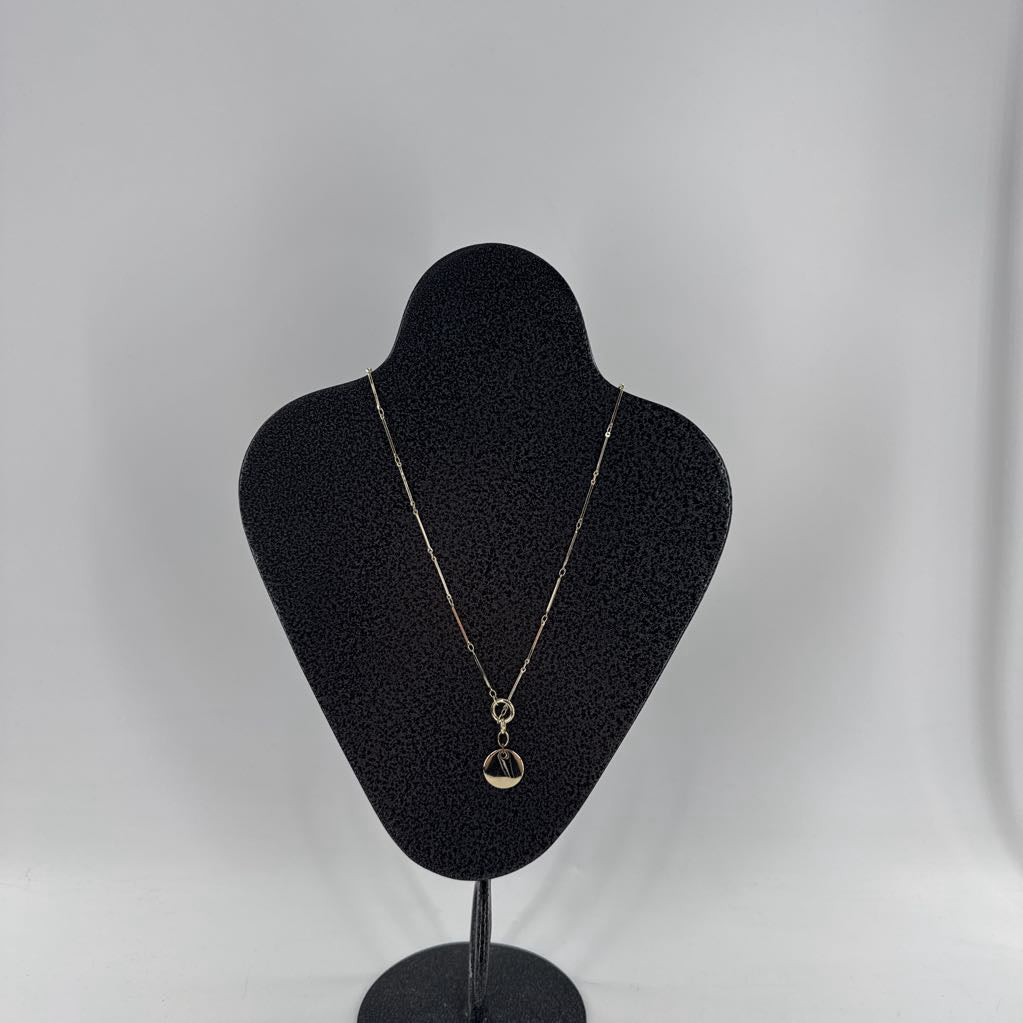 10" gold tone circle pendant necklace