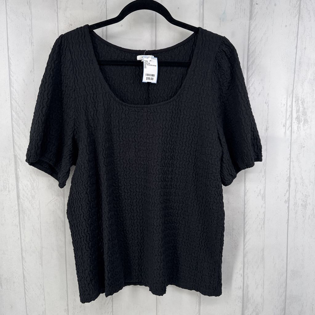 OX textured scoop neck s/s top