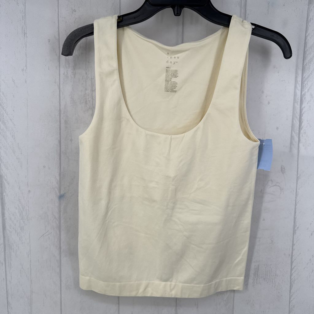 S scoop neck tank