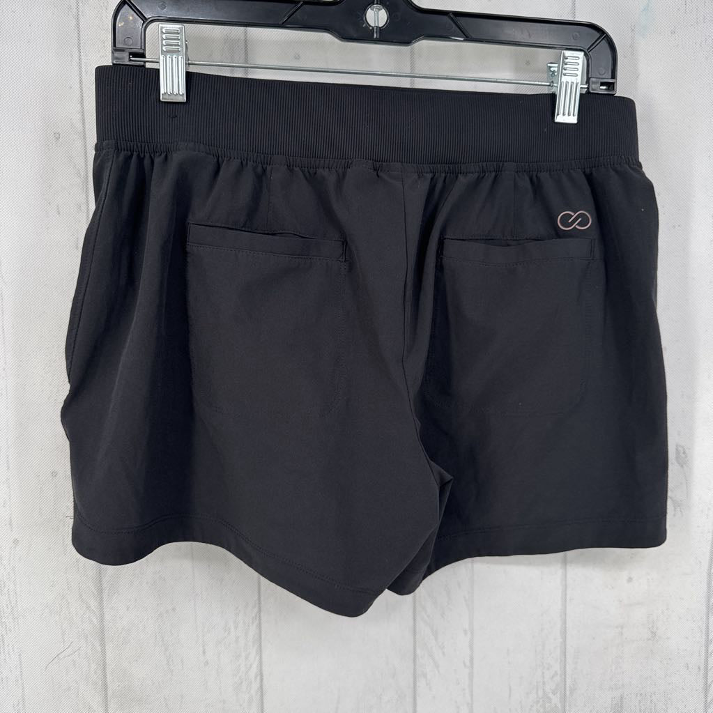 S pull-on shorts