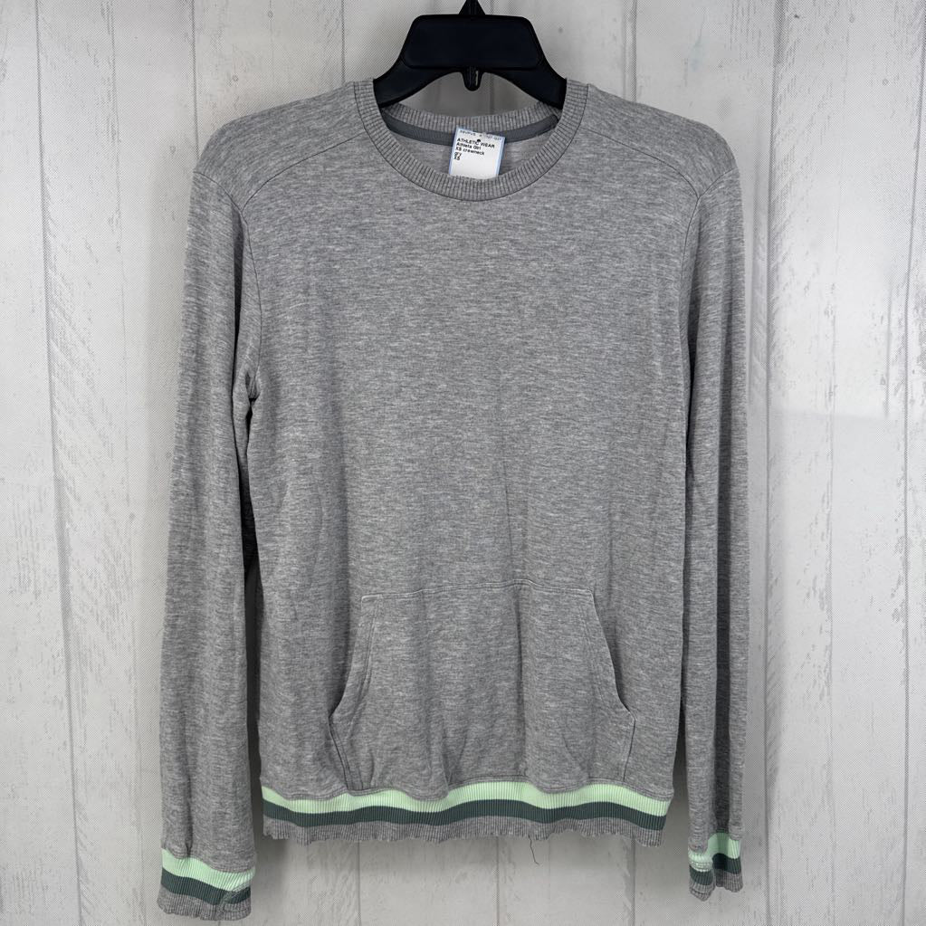 XS crewneck sweatshirt
