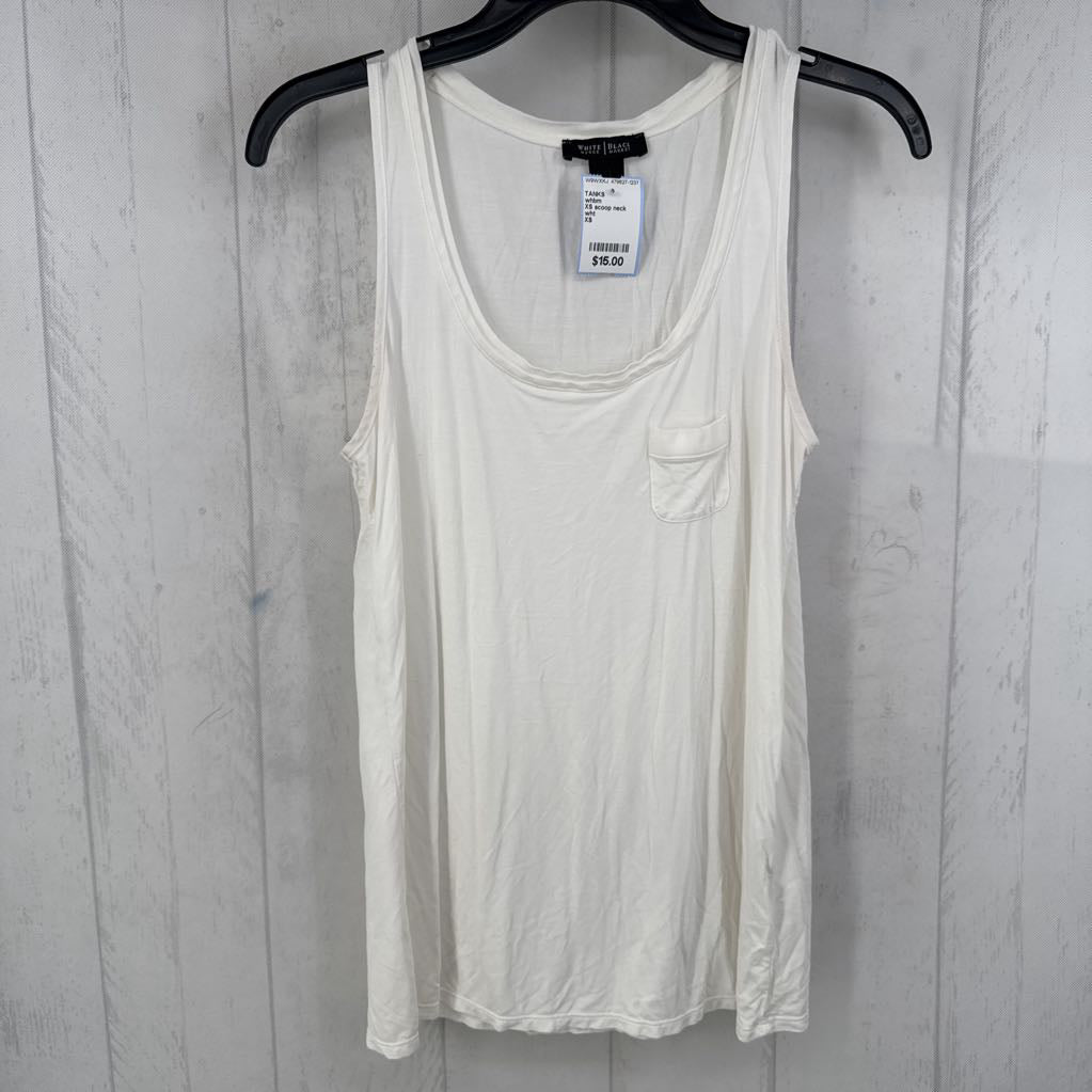 XS scoop neck flowy tank