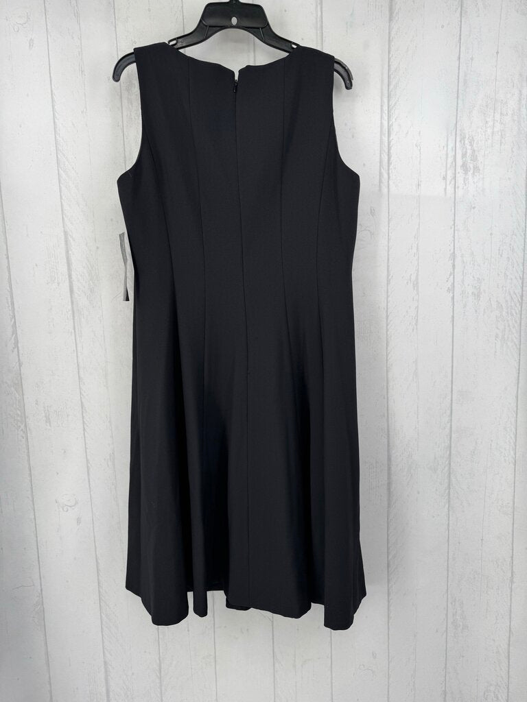 R74 12 slvls flare hem dress