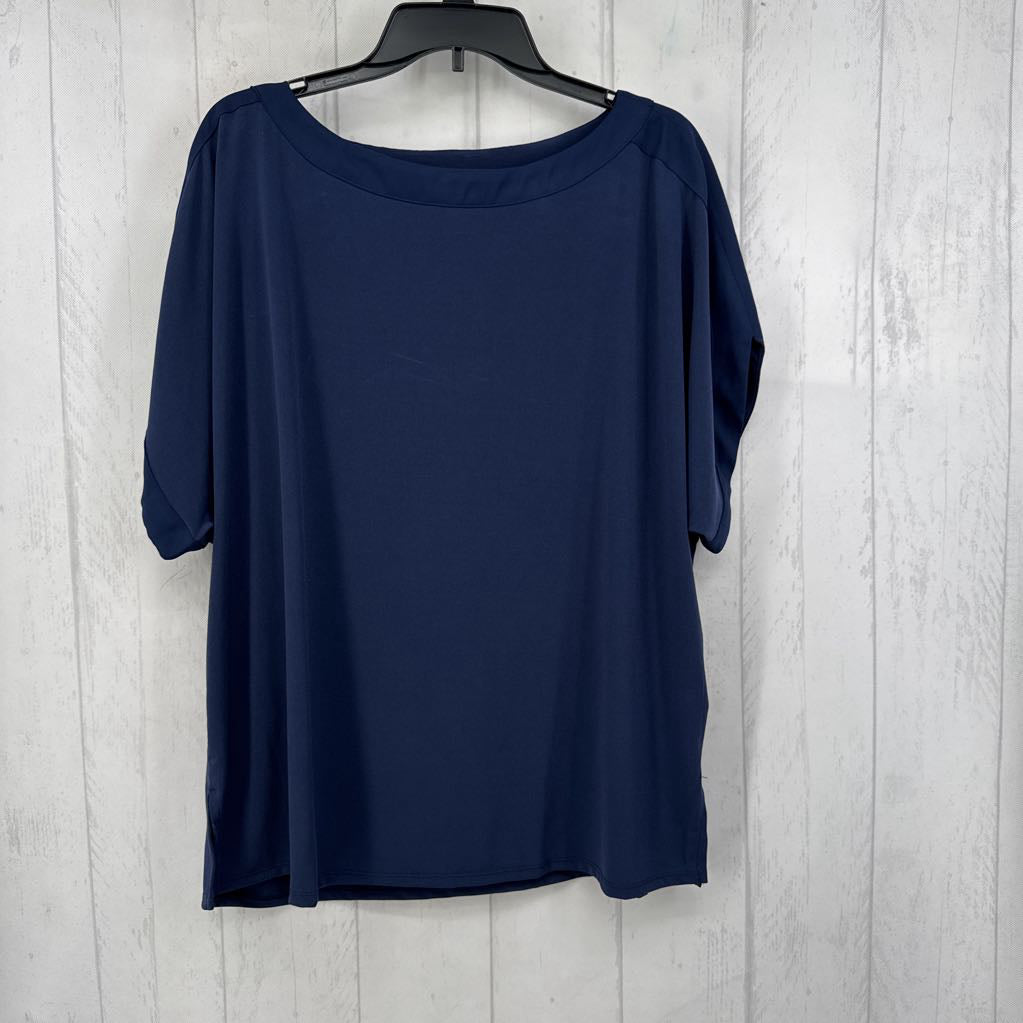 R49 L round neck drop shoulder top s/s