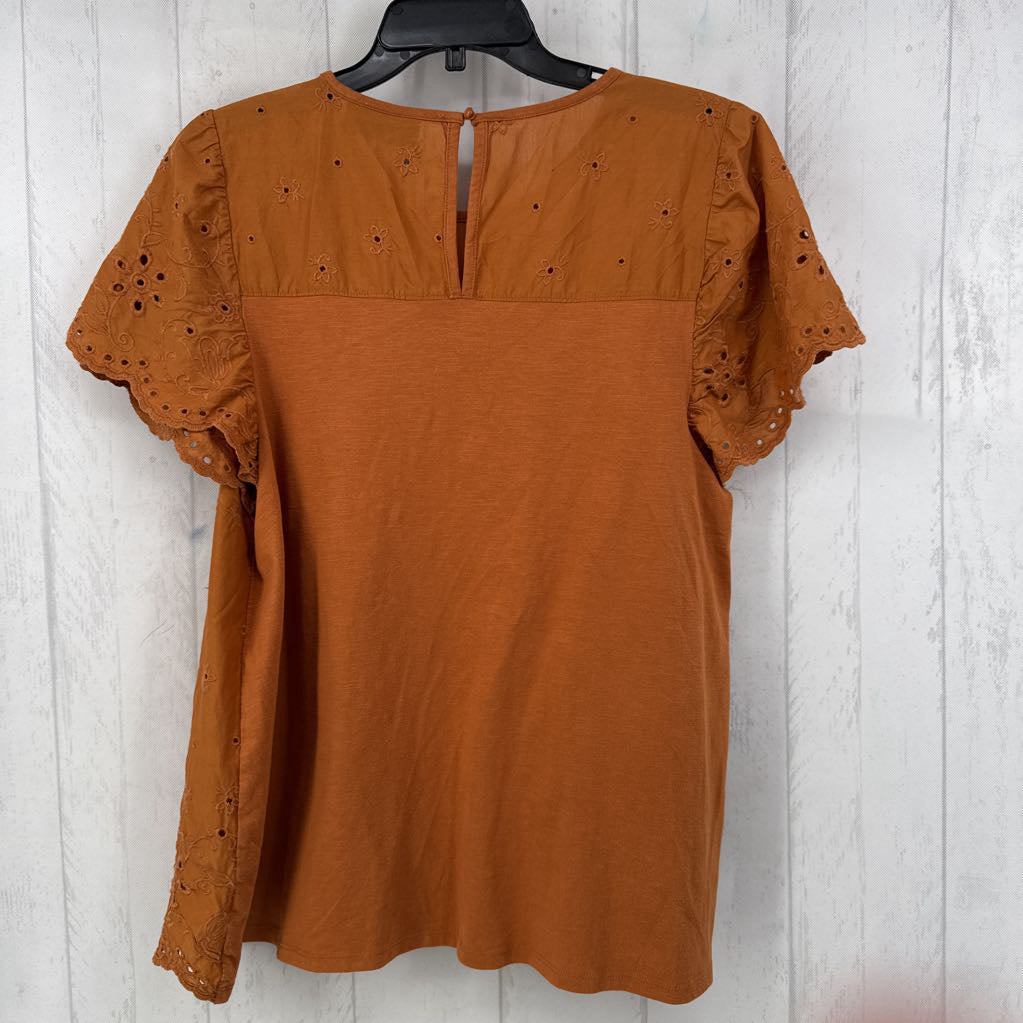 18/20 eyelet s/s top
