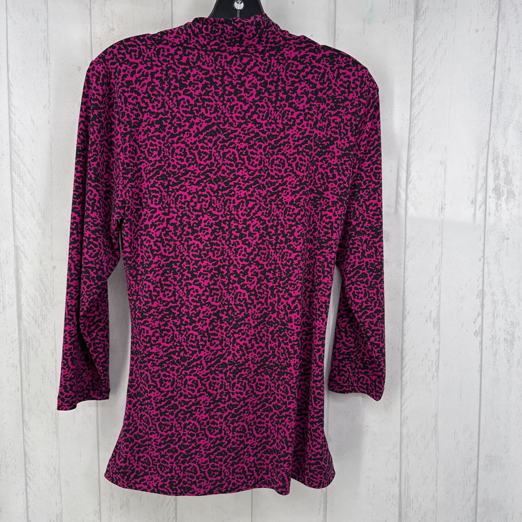L animal print crossover 3/4 slv top
