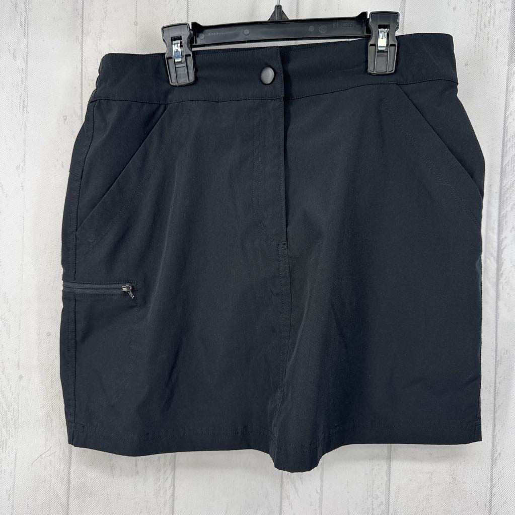 Tech Skort w/ Pockets