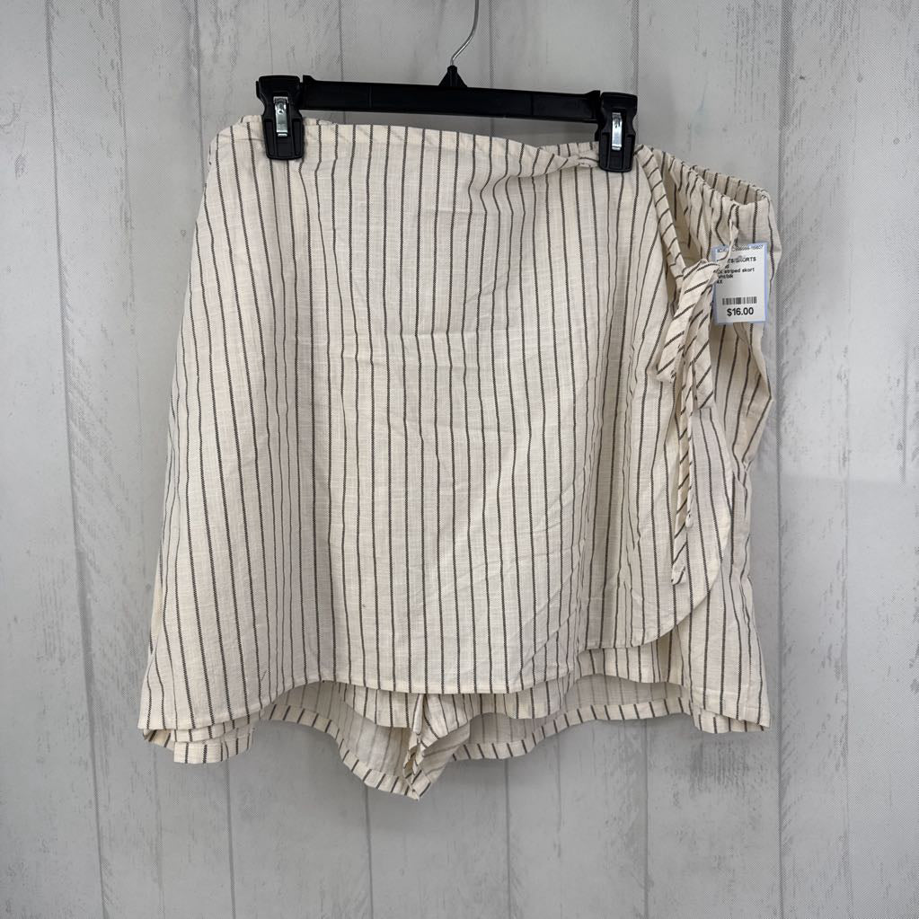 4X striped skort