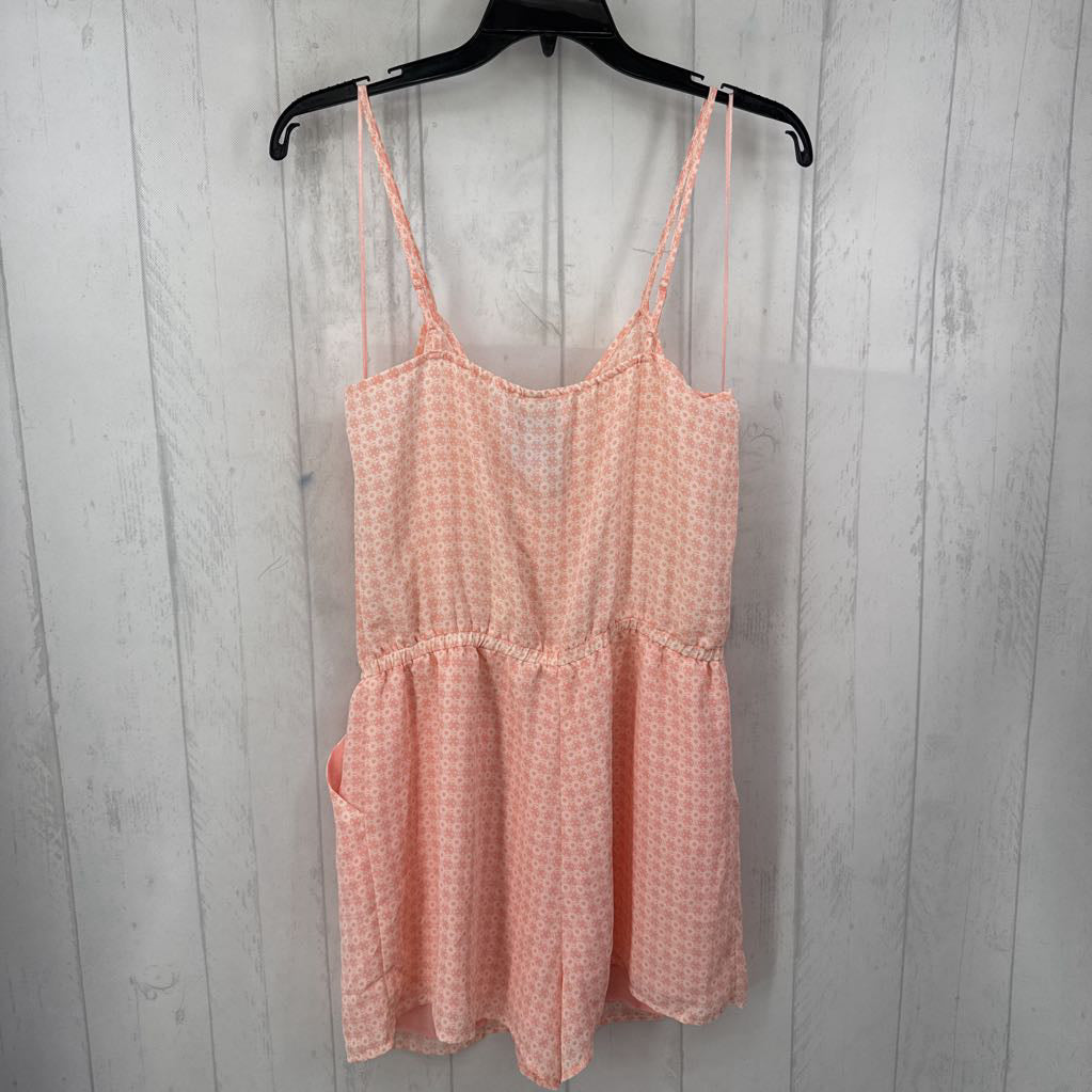 R54 14 pleated print short romper