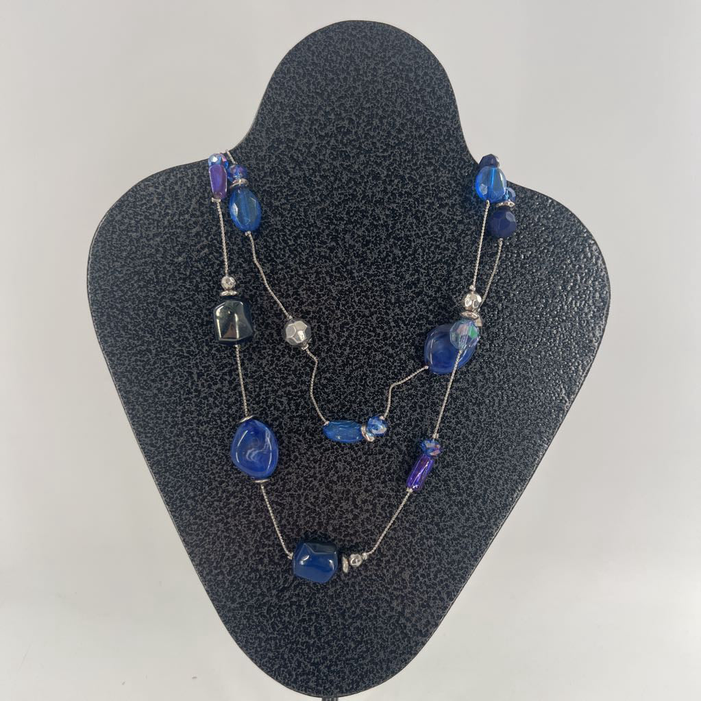 20" blue beaded necklace & earrings set