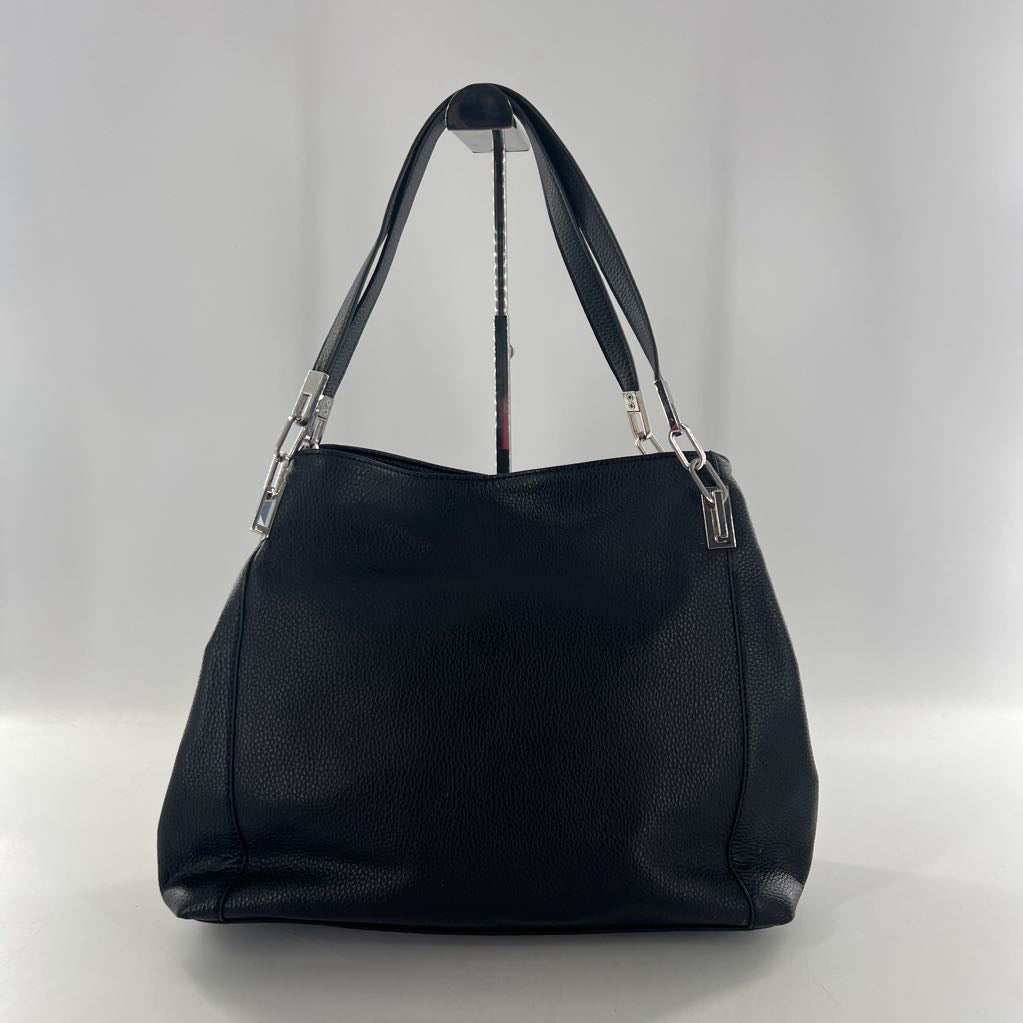 pebbled middle zip compartment shoulder bag