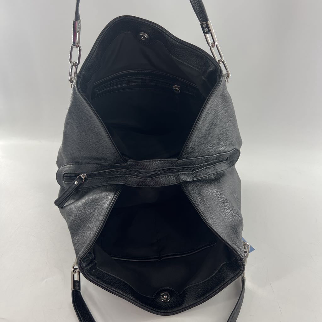 pebbled middle zip compartment shoulder bag