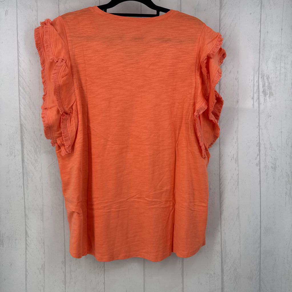 1X v-neck ruffled fringe s/s tee