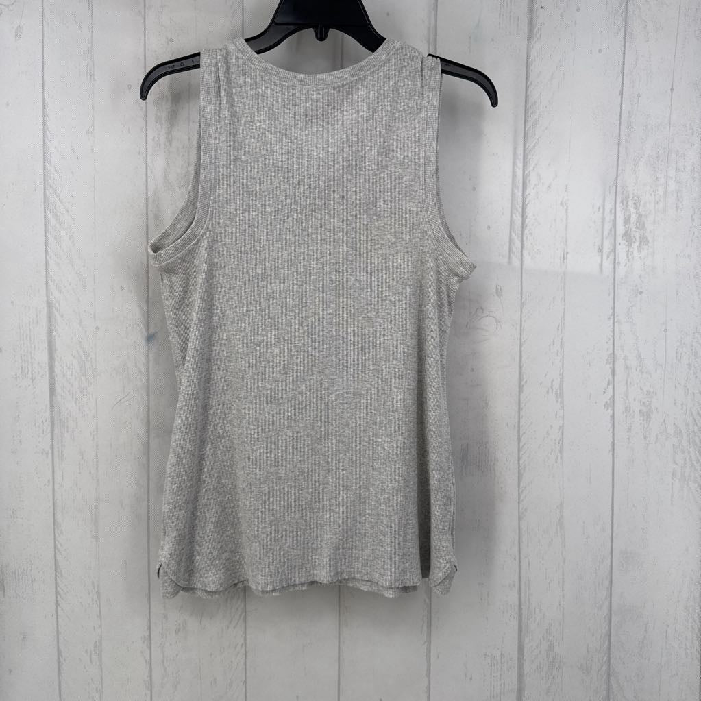 M ribbed tank