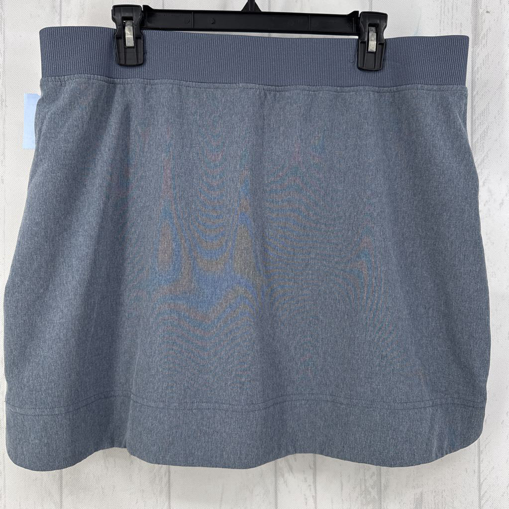 L pull-on skort