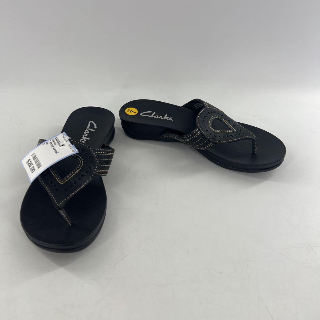 7 thong sandal