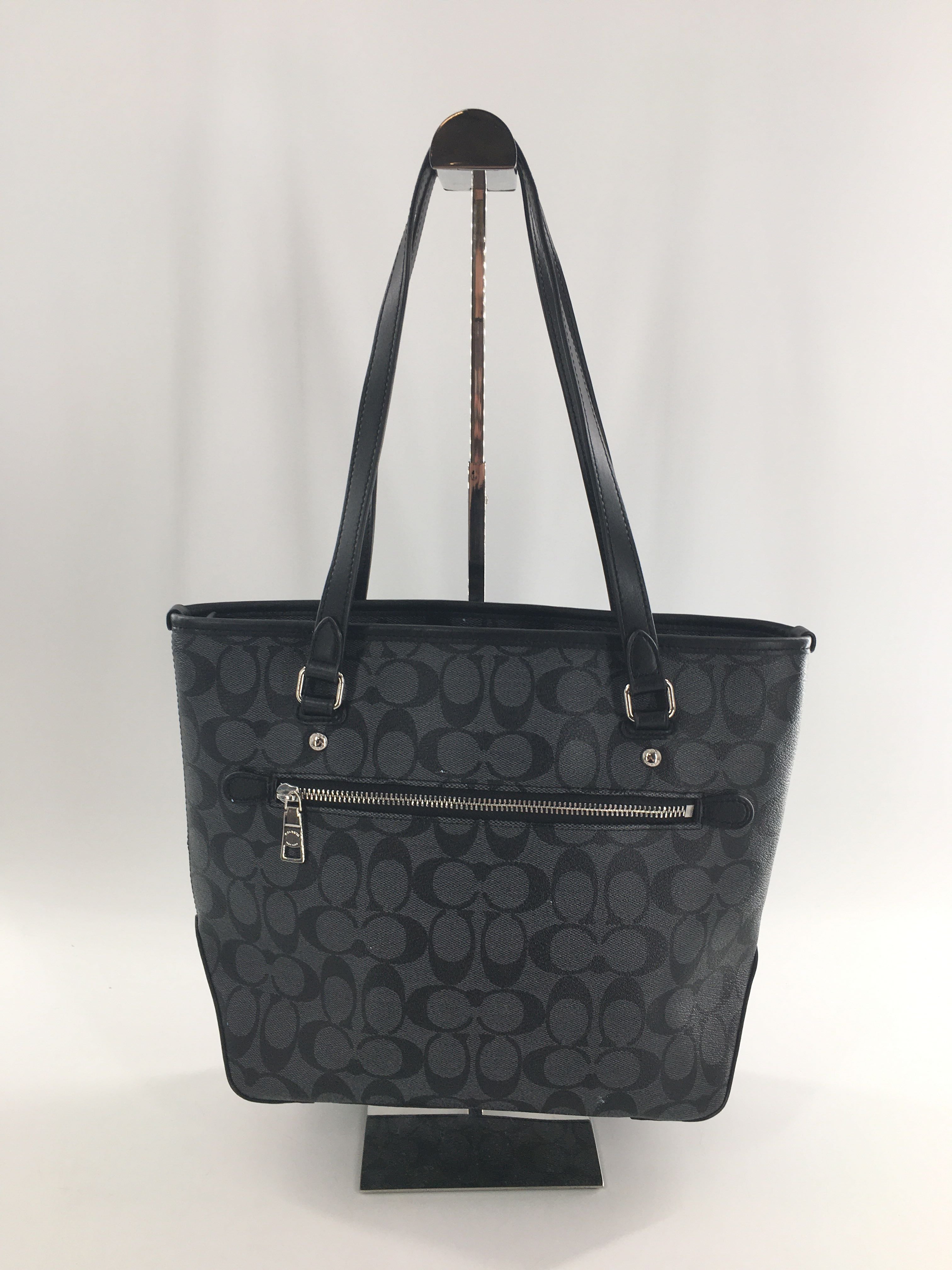 signature zip top tote